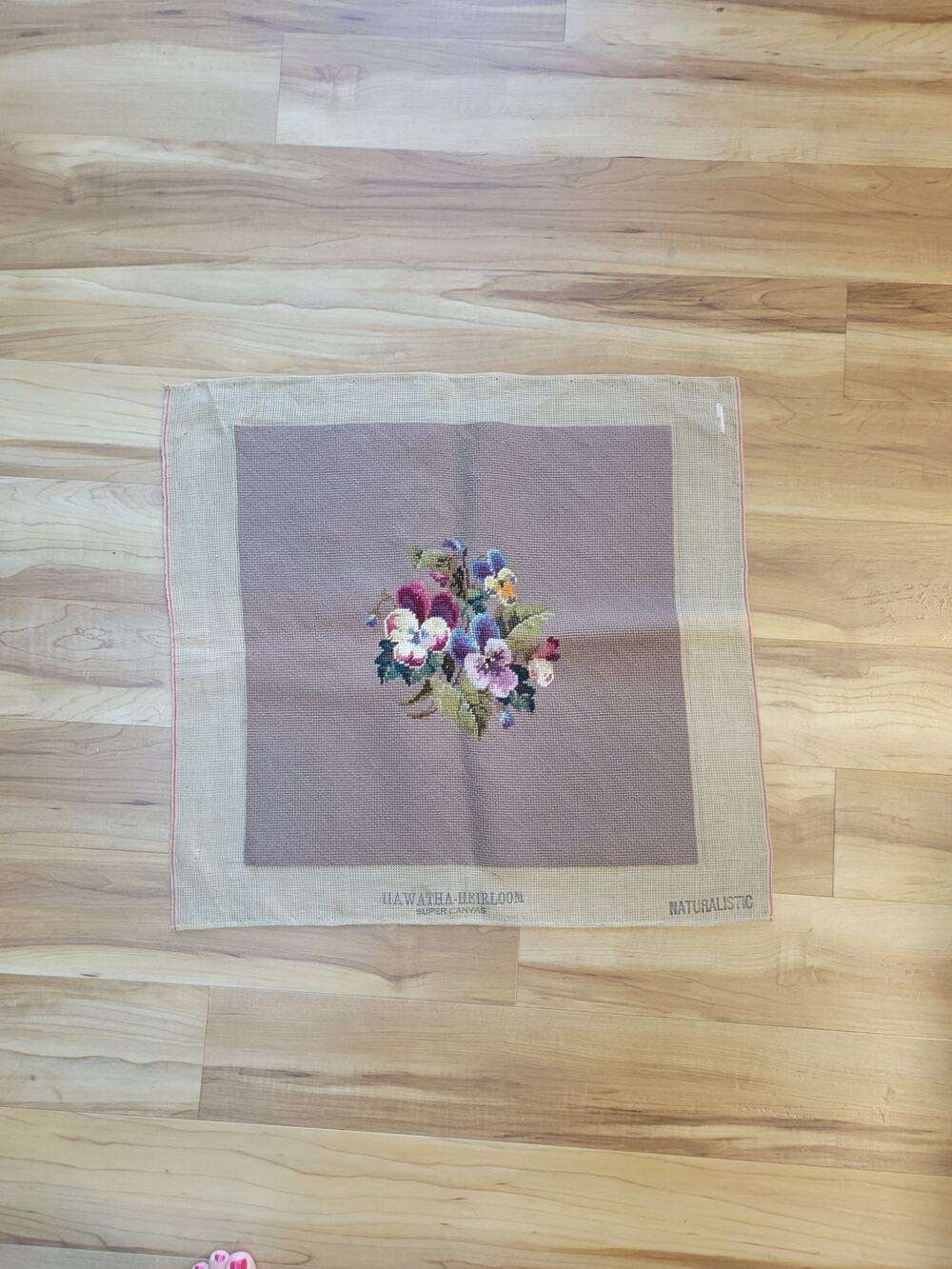 Vtg Hiawatha Heirloom Preworked Needlepoint Canvas Pansy Bouquet Naturalistic